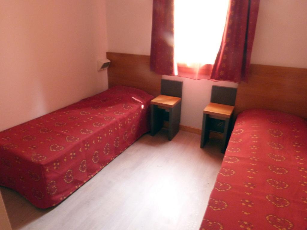 Goelia Les Chalets De Belledonne Saint-Colomban-des-Villards 客房 照片